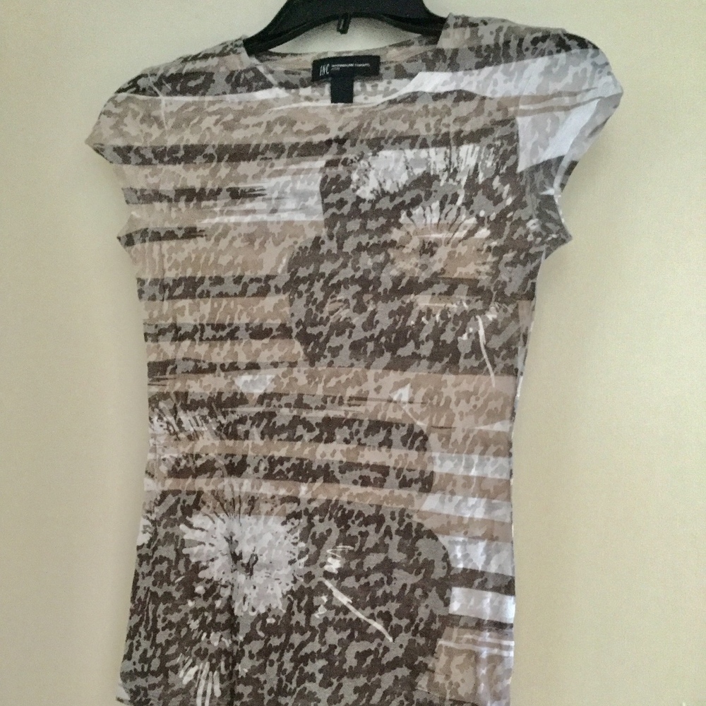 INC burnout printed tee